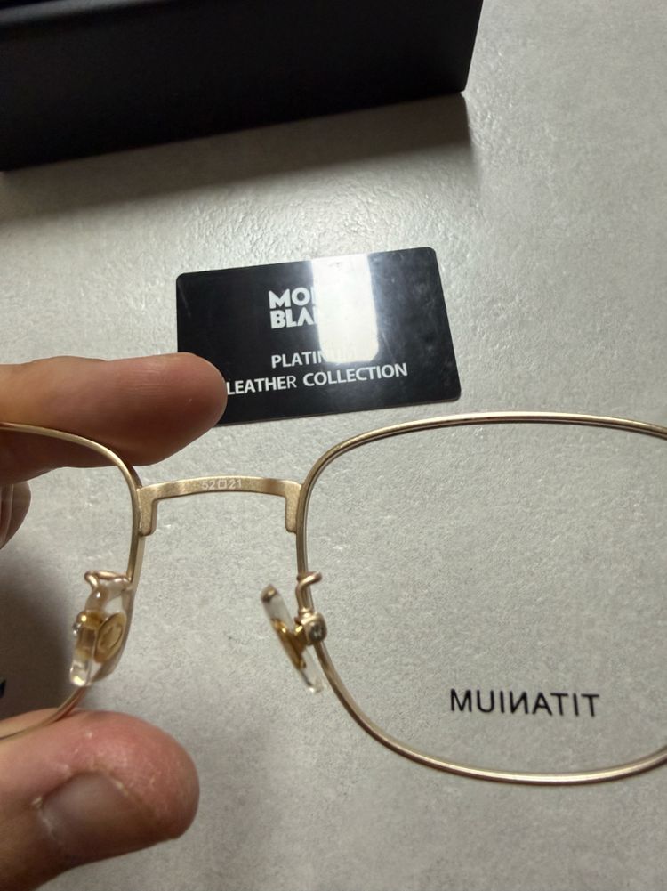 몽블랑 티타늄 안경테 15g--3