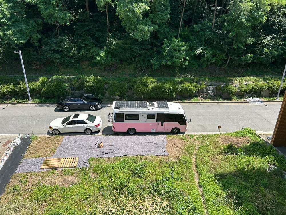 카운티 롱바디 캠핑카 판매 이미지