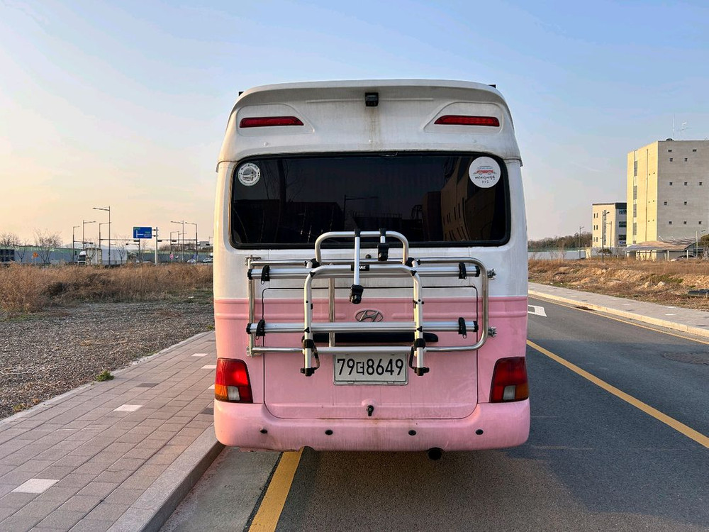 카운티 롱바디 캠핑카 판매 이미지