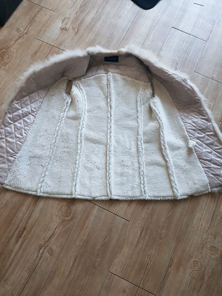 모조에스핀 폭스 무스탕 베스트 이미지