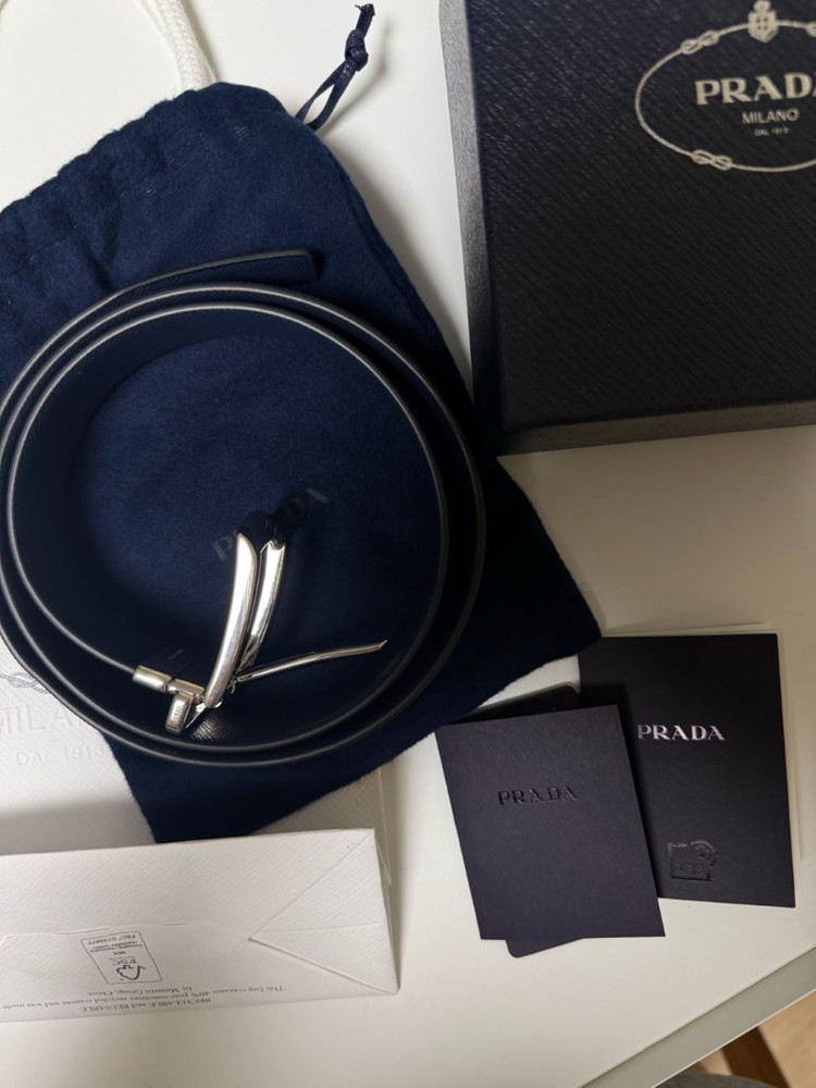 프라다 리버서블 사파아노 가죽 벨트 이미지