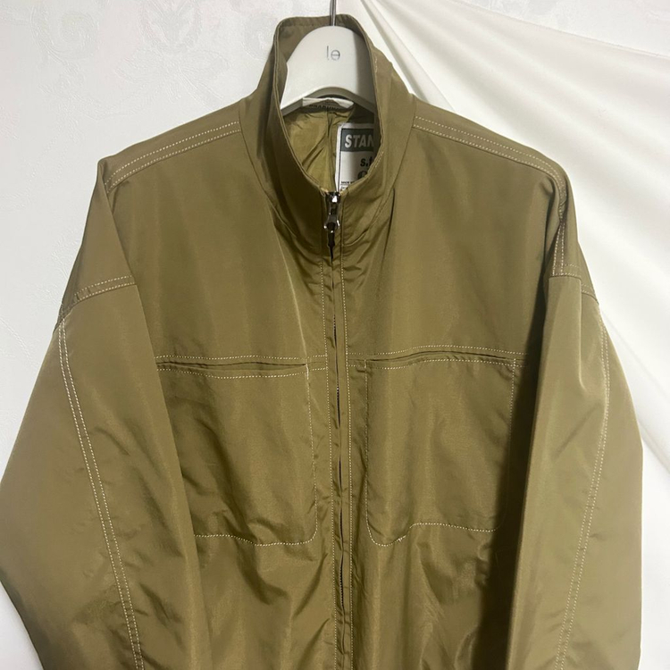 제너럴아이디어 간절기 스티치 바람막이 봄자켓 판매 이미지