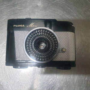 후지카 Mini (하프 필름카메라)FUJICA Mini 후지카 미니 (하프필름카메라)