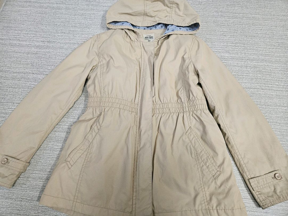 뉴발란스키즈 패딩 130 뉴발란스키즈 바람막이130 등 일괄 택포5만--7