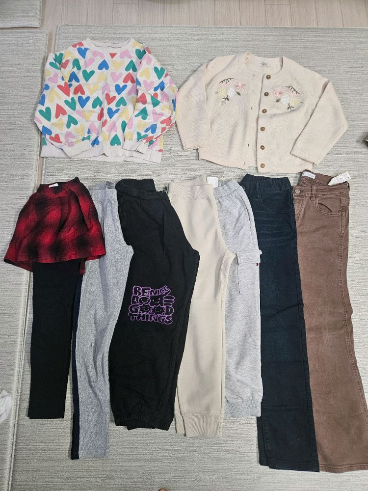 뉴발란스키즈 패딩 130 뉴발란스키즈 바람막이130 등 일괄 택포5만--9