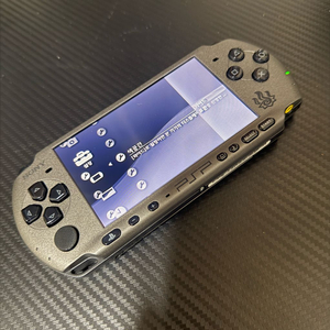PSP3000 C타입 몬스터 헌터 사틴 그레이 에디션 이미지