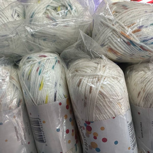 몬스터 니트 컨페티얀 뜨개실