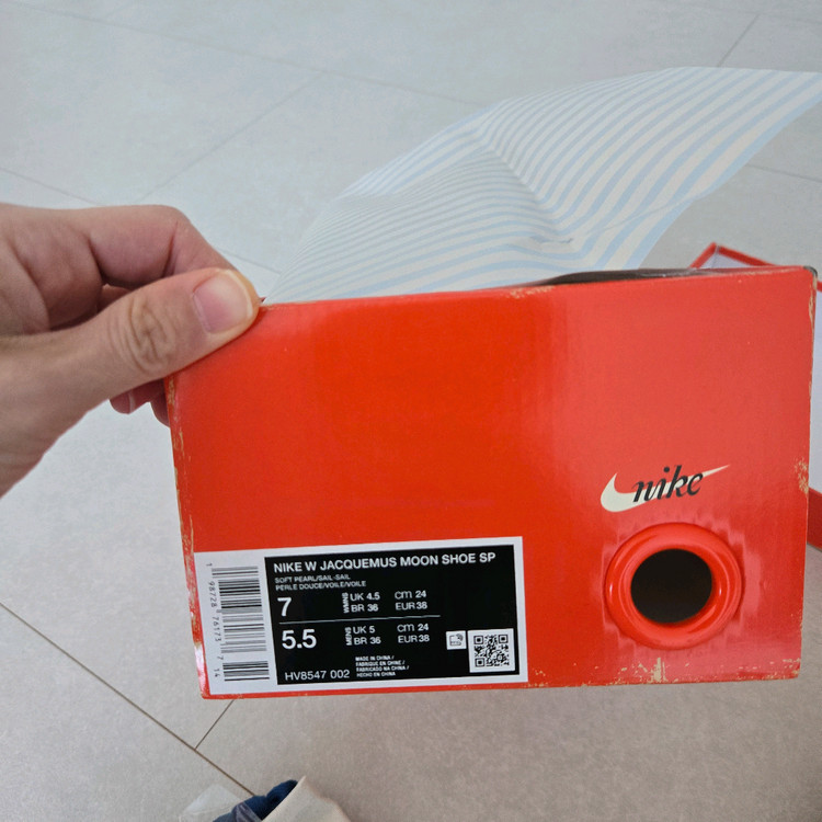 자크뮈스나이키문슈즈(US W7 M5.5)--4