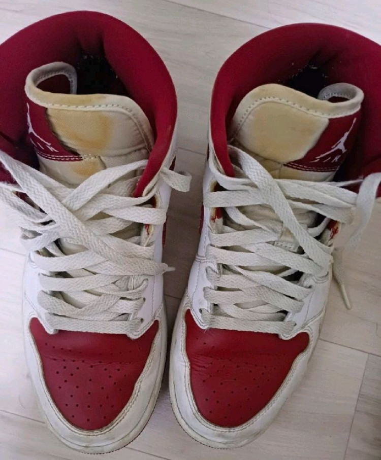 나이키 조던1 미드 챔피언쉽 레드 (W)--1