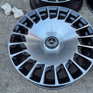 벤츠 S클래스 마이바흐 순정휠 스타일 20인치 중고휠 4본 세트 판매 이미지