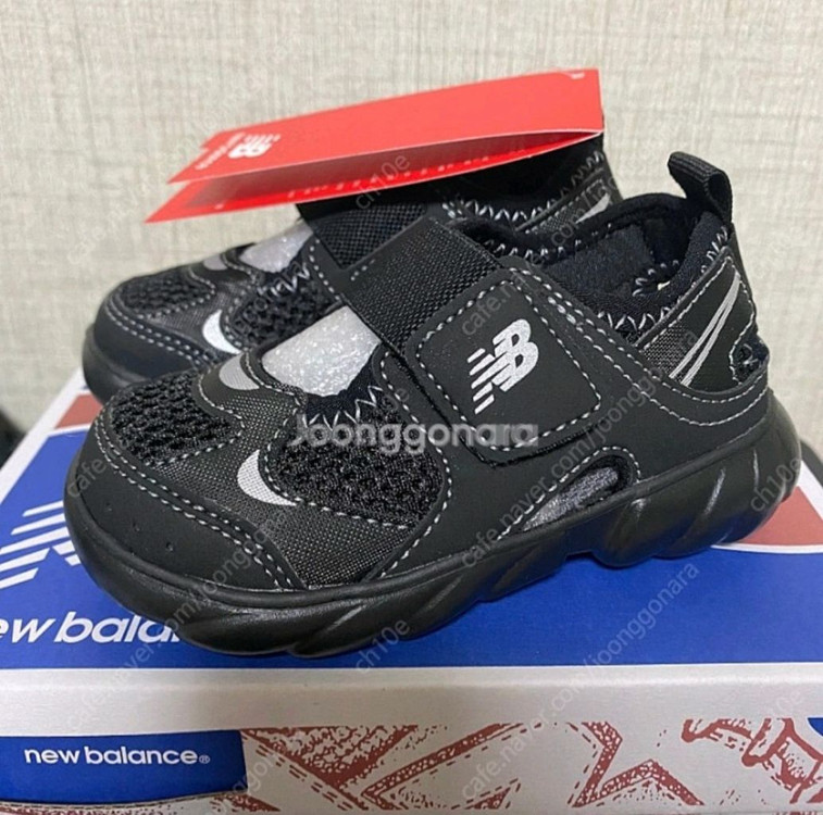 (새상품 정품) 뉴발란스 키즈 프리들 메리제인 샌들 운동화 블랙 140--0