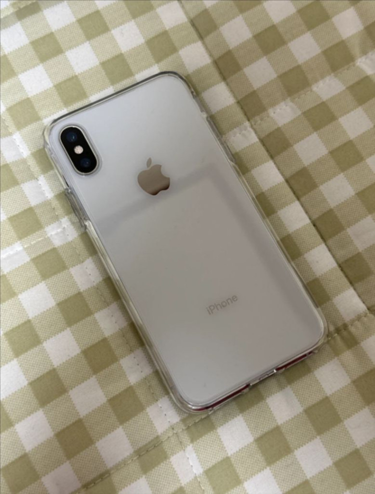 아이폰 xs 실버 256기가 이미지