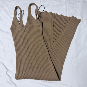 폴로 브이넥 니트, H&M 브이넥 골지 나시 원피스, 어베인 니트 가디건