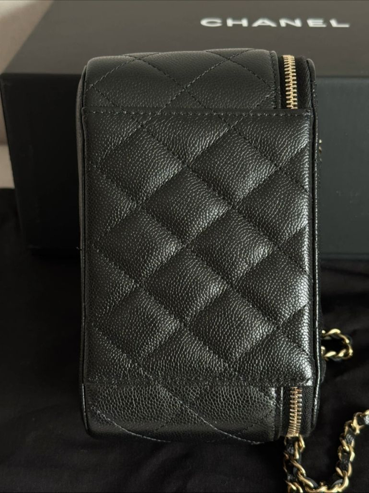 샤넬 코스메틱백 베니티백 이미지