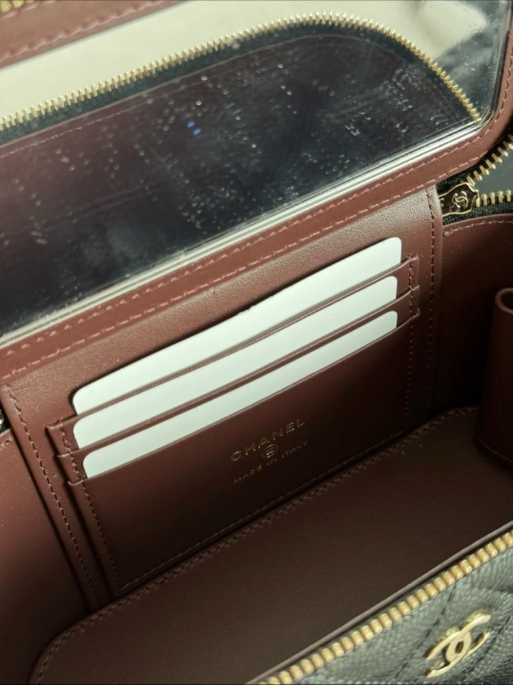 샤넬 코스메틱백 베니티백 이미지