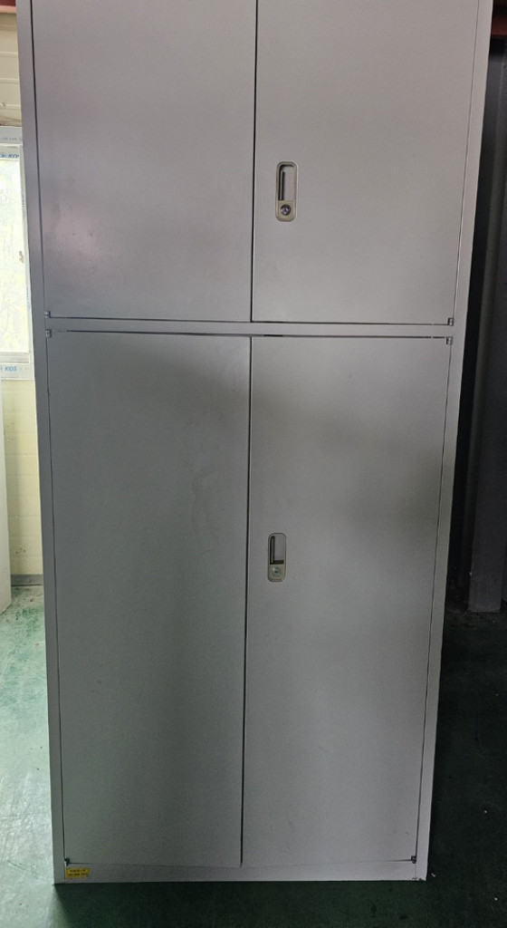 철재캐비넷 캐비닛 공구함 철제캐비넷 철재선반 철제선반 앵글 고릴라렉 이미지