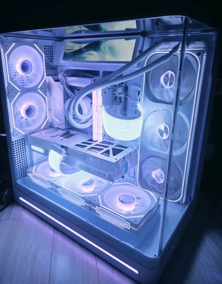 (감성본체) 라이젠 9800X3D RTX5080 화이트 고사양본체 이미지