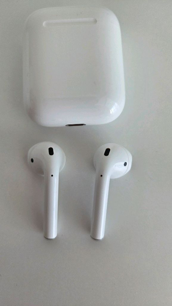 애플 에어팟 2세대 MV7N2AM/A 이미지