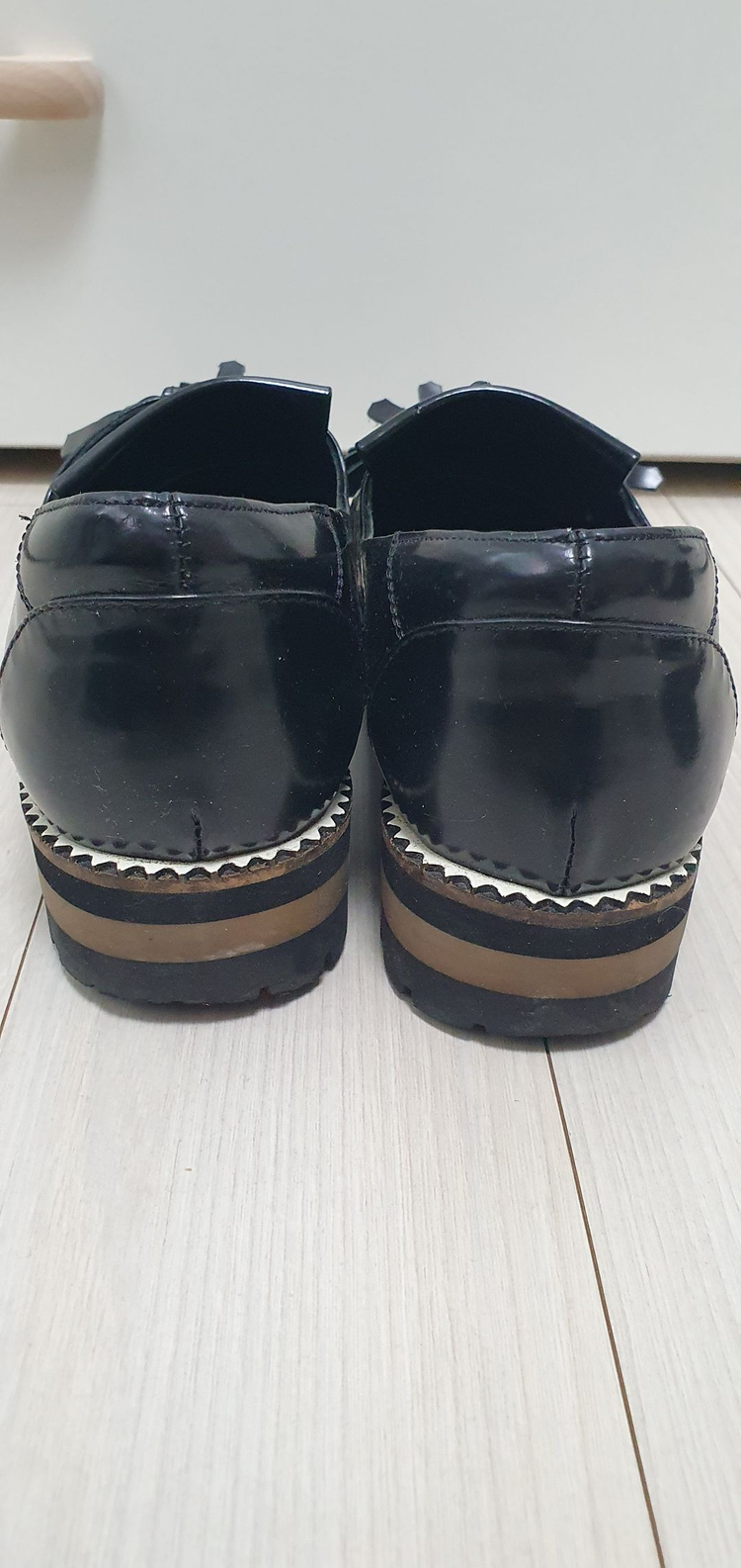 슈콤마보니 로퍼 판매--3