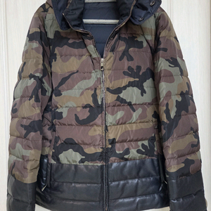 발렌티노 카모플라쥬 후드 패딩점퍼