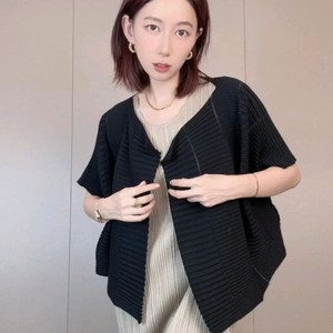이세이미야케 칼럼니트 가디건
