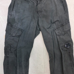 C.P. Company 카본 블랙 카고 팬츠