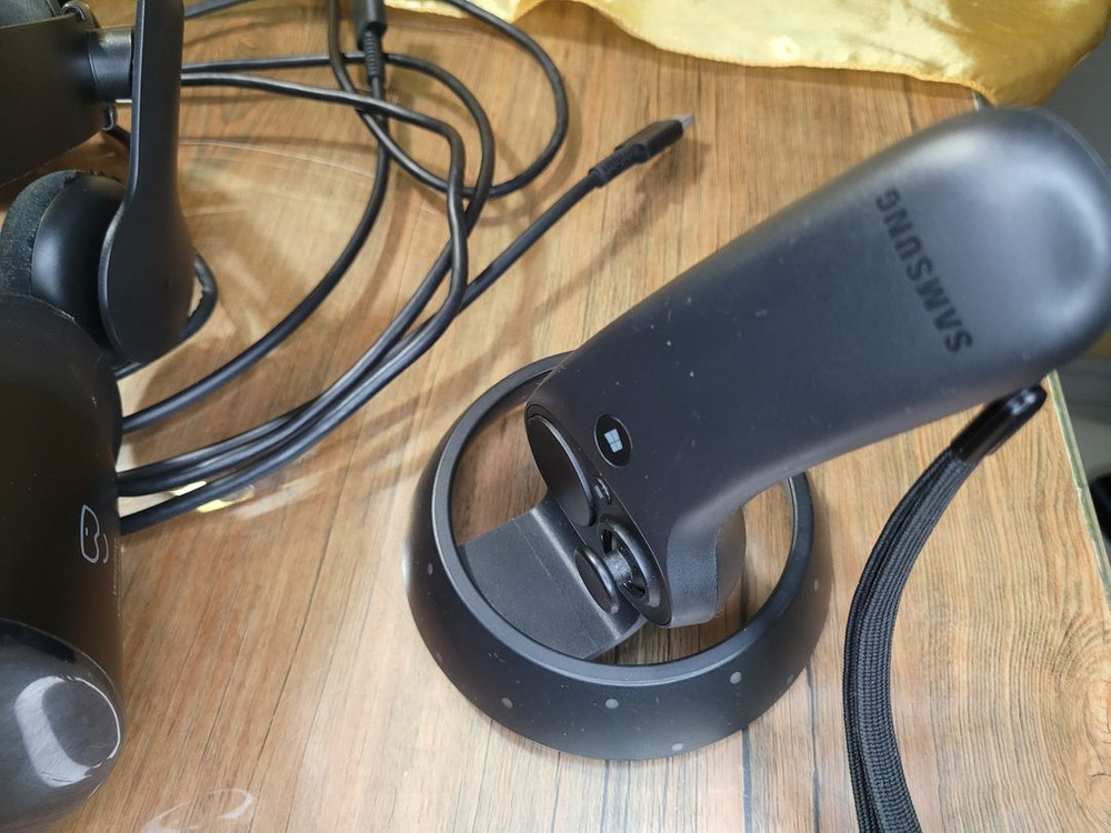 삼성VR스팀게임헤드기어HMD XQ800ZAA오딧세이AKG OLED가상현실 이미지