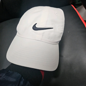 나이키 레거시91 테크 캡