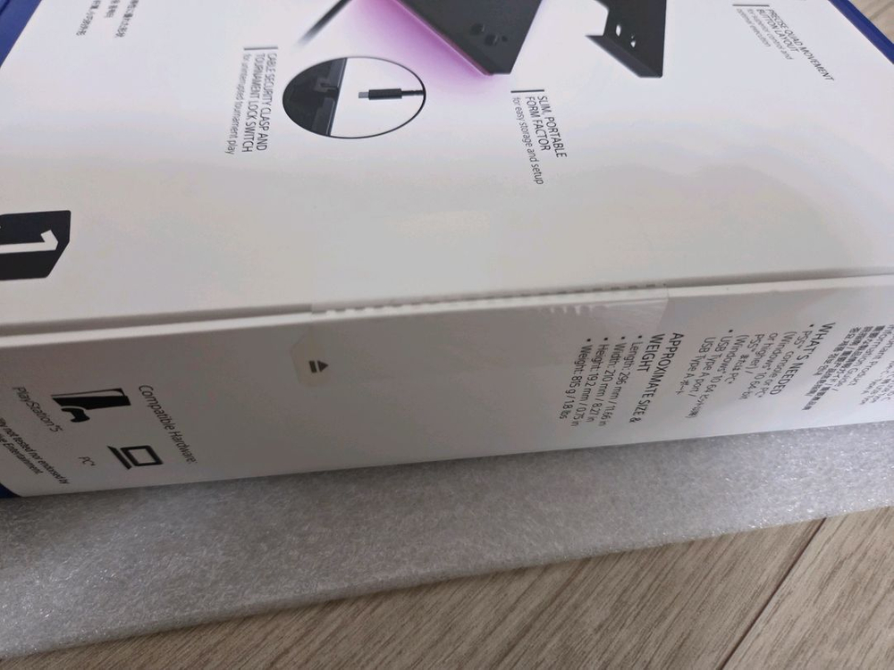 미개봉 신품 레이저 키츠네 PS5/PS4/PC 히트박스(버튼식 컨트롤러) 이미지