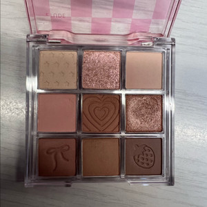 에뛰드 플레이 컬러 아이즈 왓츠인 마이 페이브 아카이브