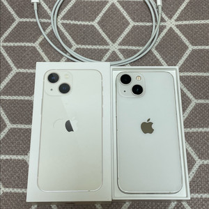 아이폰13미니 스타라이트 256 배터리86 팝니다