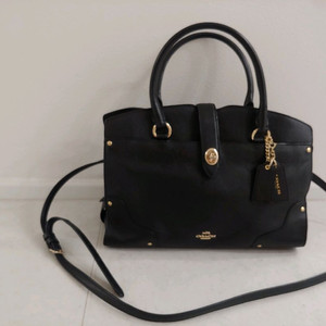 코치 토트&크로스백 이미지