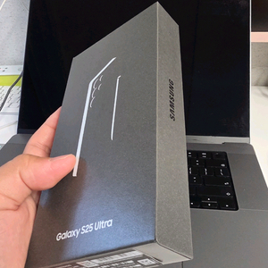 갤럭시 S25 울트라 512g 자급제 판매합니다. 이미지