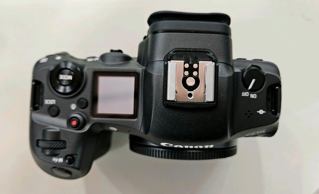 A급 > CANON 캐논 EOS R5 풀프레임 미러리스 이미지