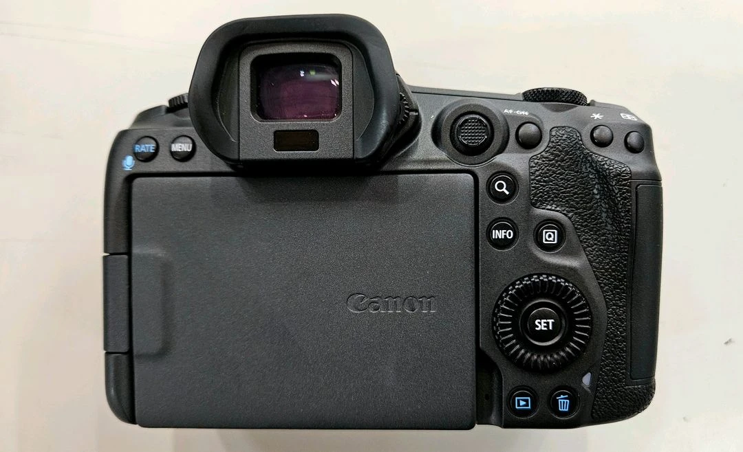 A급 > CANON 캐논 EOS R5 풀프레임 미러리스 이미지