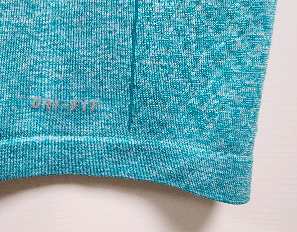 나이키(드라이핏)여성상의(L)--5