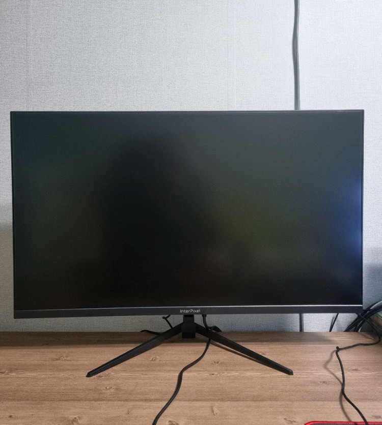 게이밍 컴퓨터세트 이미지