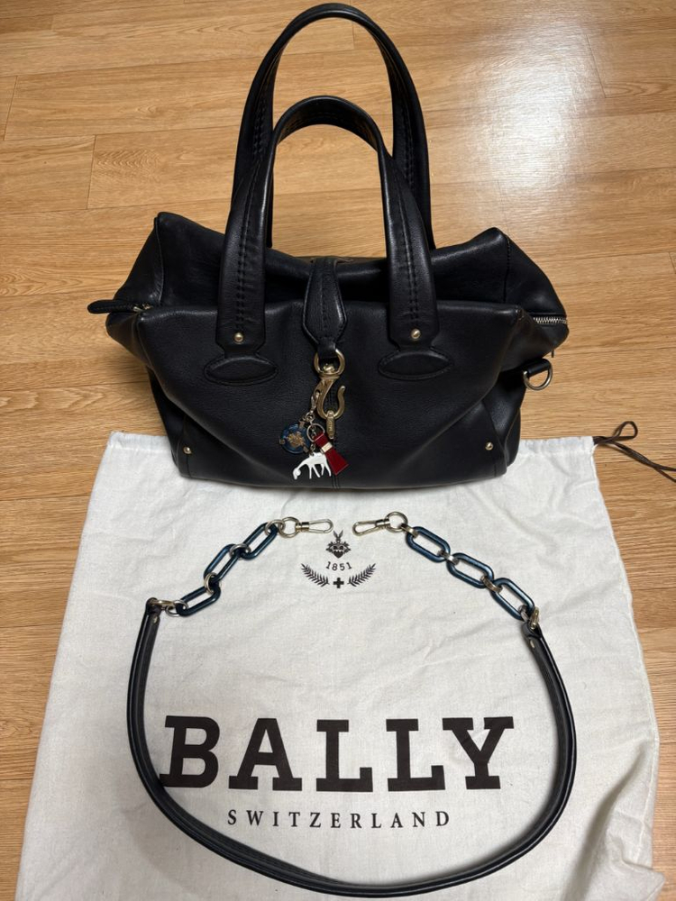 발리 모리츠 마드리엘레 백 이미지