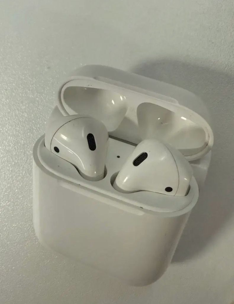 애플 에어팟 정품 2세대 이미지