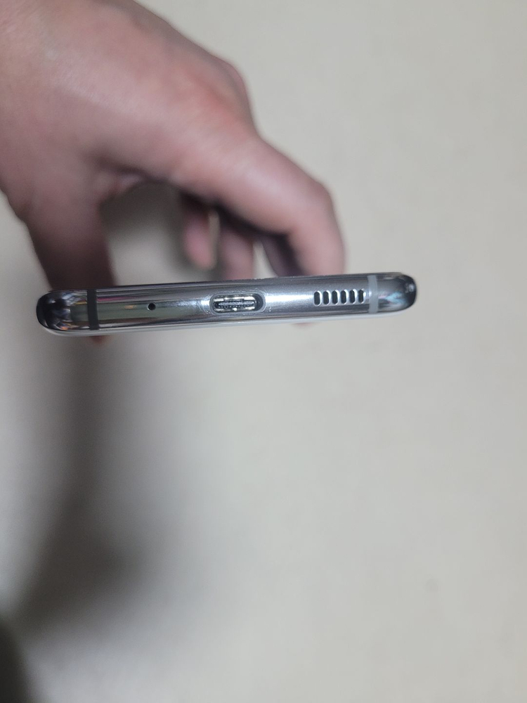 SKT 삼성 갤럭시 S20 5G 화이트 상급 중고폰 이미지