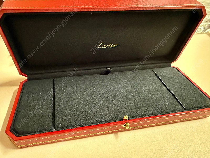 까르띠에 팔찌 박스 쇼핑백 cartier 내용물 없음 이미지