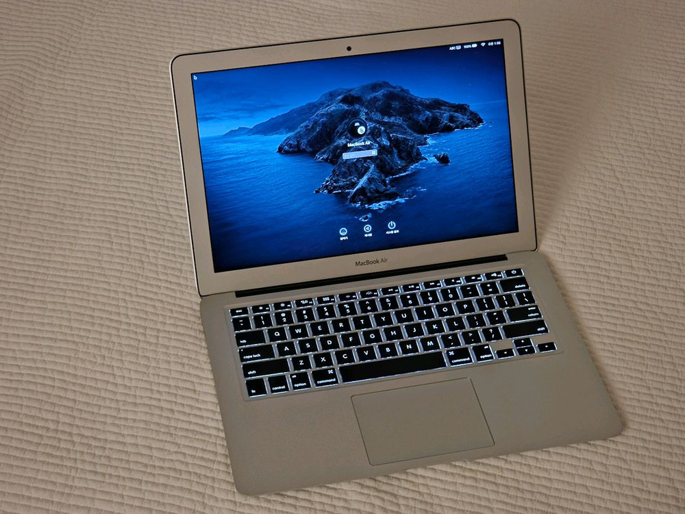 맥북에어 13인치 2012 mid / i7 듀얼코어 / SSD 256GB / RAM 8GB +매직마우스 이미지