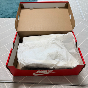 (미사용) 나이키 줌 보메로 5 흰/은 270~275