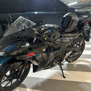 스즈키 GSX-R125 이미지