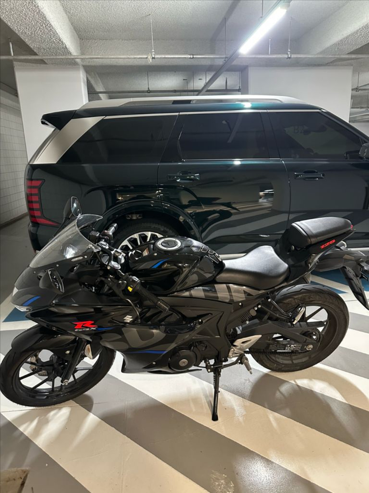 스즈키 GSX-R125 이미지