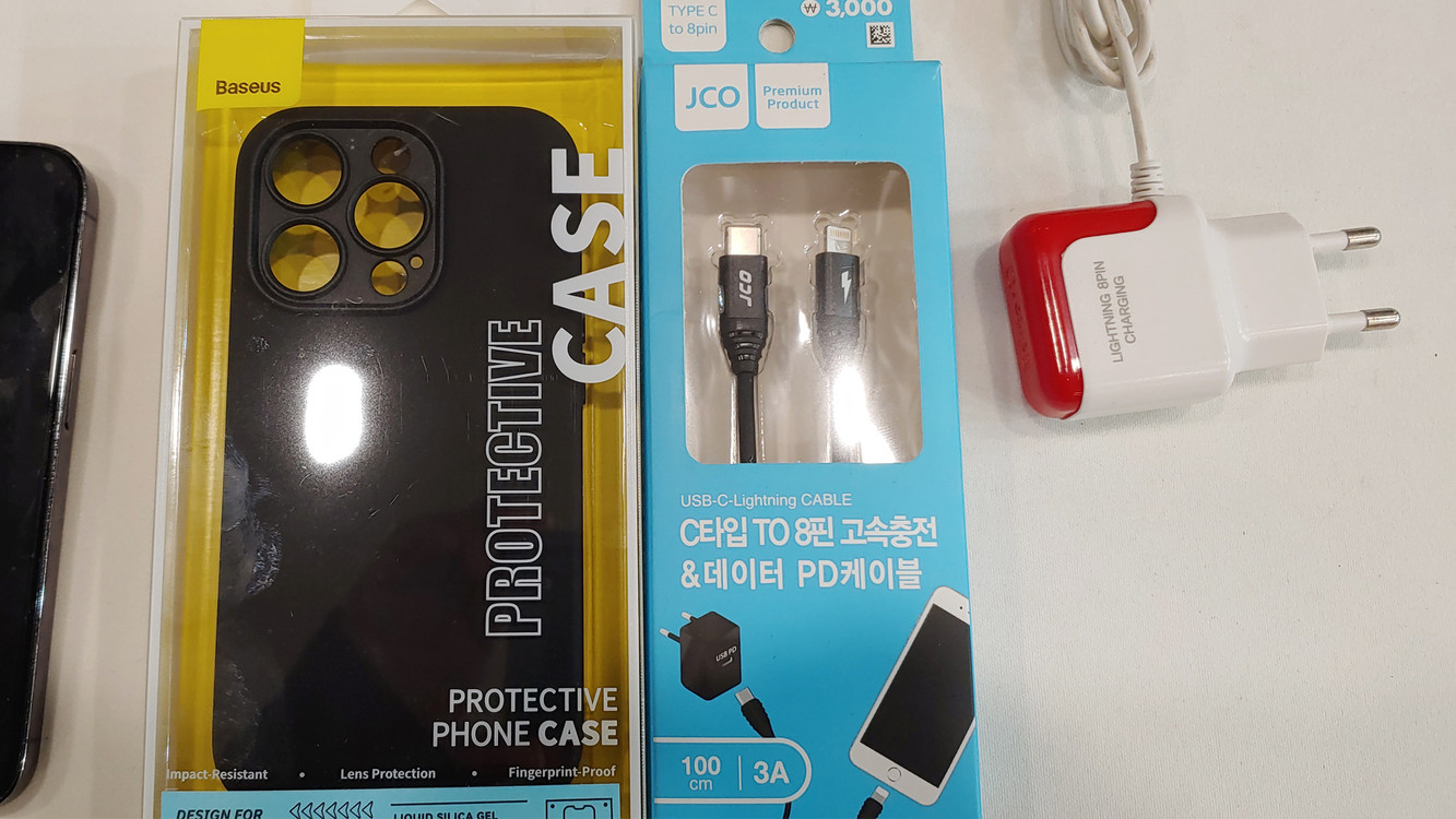 아이폰 14 프로 256g 딥퍼플 외 악세사리 급매--3