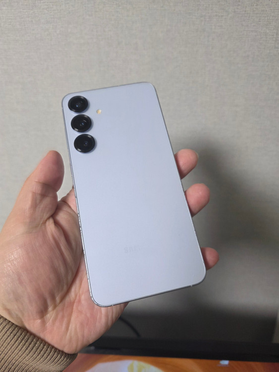 갤럭시 S25플러스 아이스블루 256기가 A급 팔아요~--1