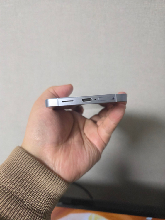 갤럭시 S25플러스 아이스블루 512기가 SS급 팔아요~--5