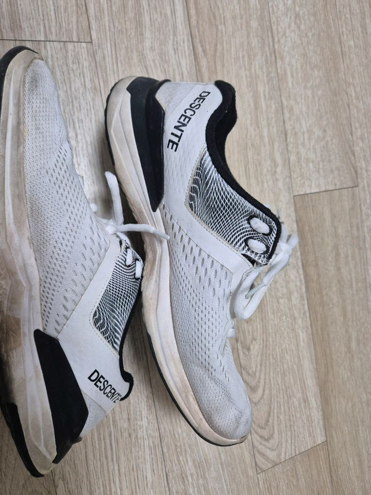 데상트 운동화 270mm 이미지