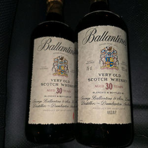 발렌타인 공병만 구매합니다.30년 이미지